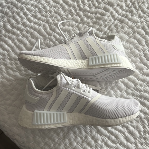 NMD R1 Primeblue - Picture 2 of 3